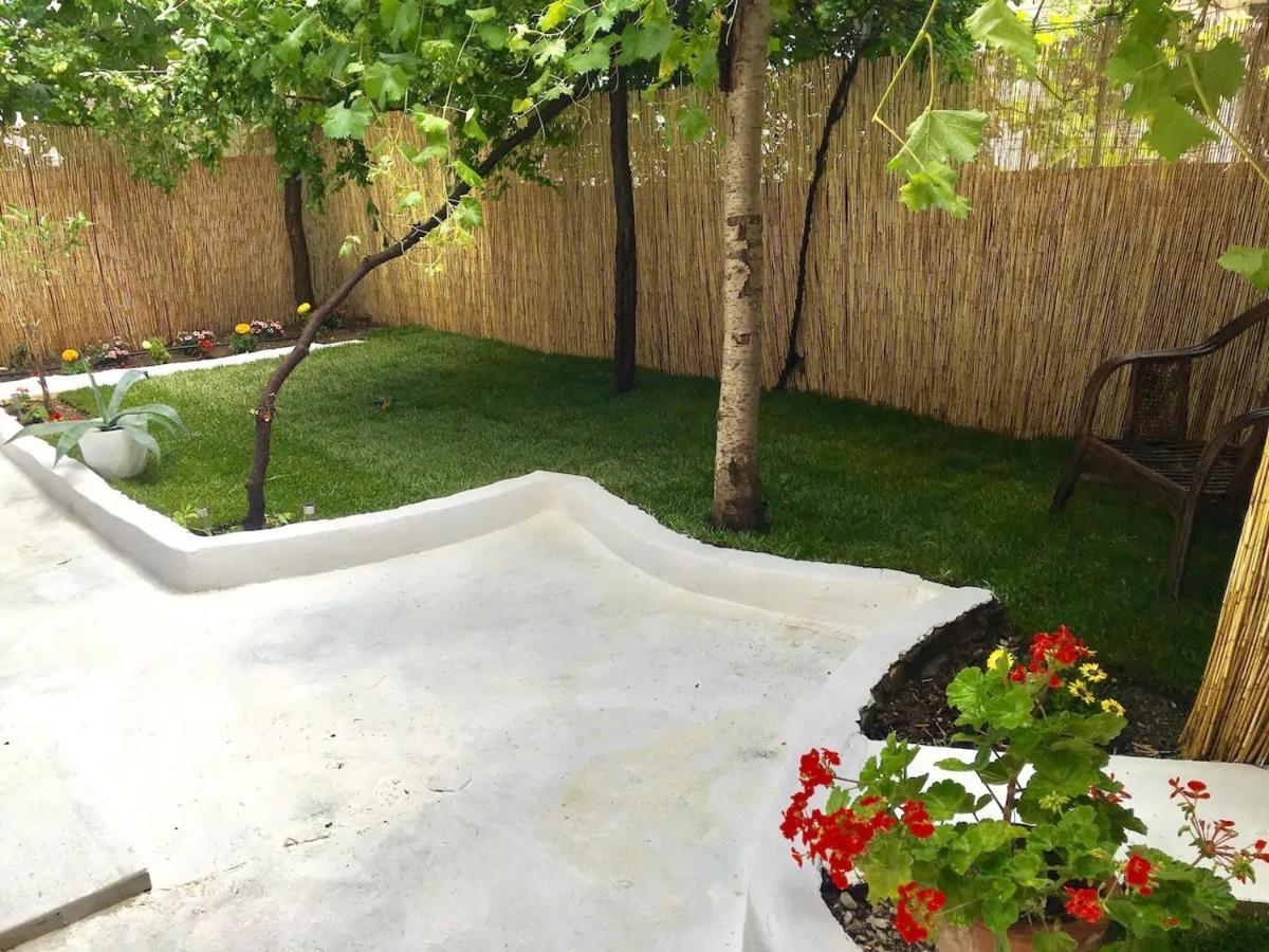 Apartament Oasis Luxury Detached House In Thessaloniki With Hydromassage Zewnętrze zdjęcie